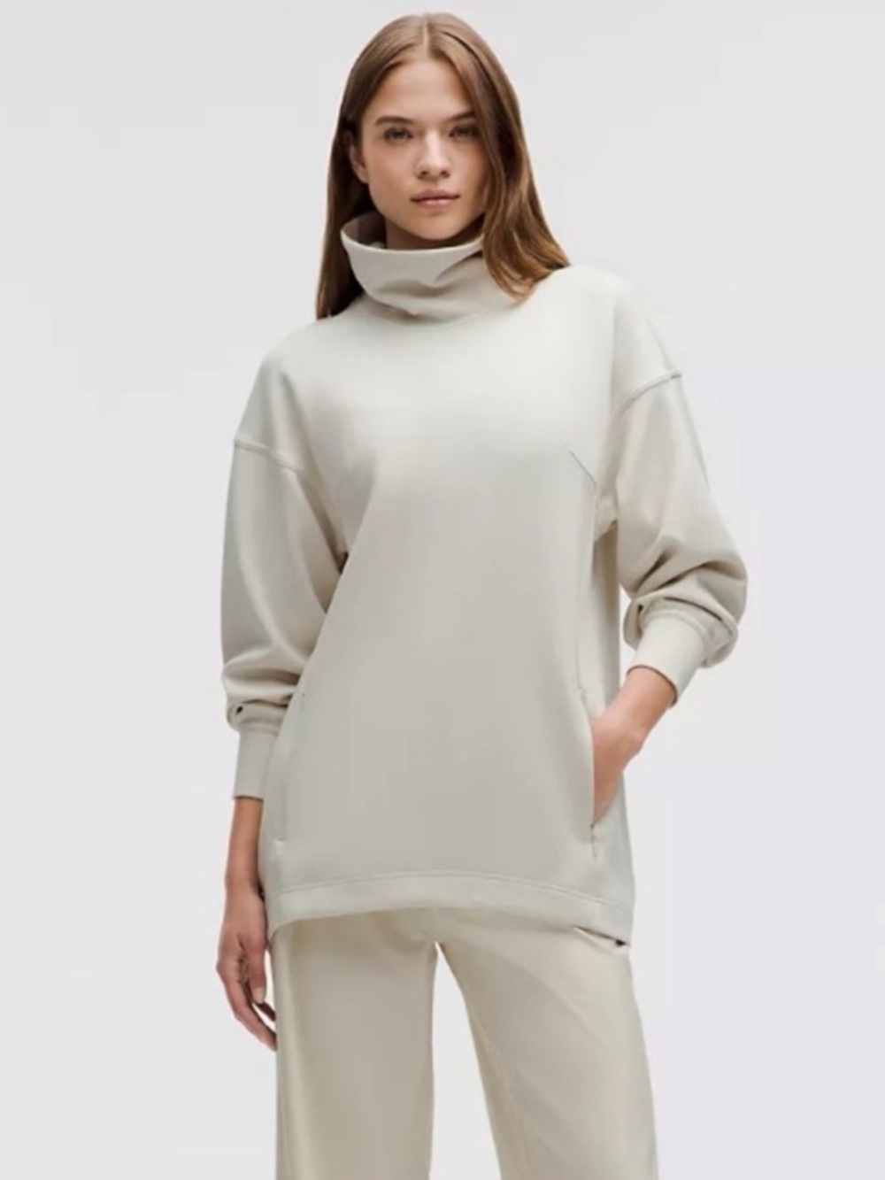 GAP Mockneck Sweatshirt